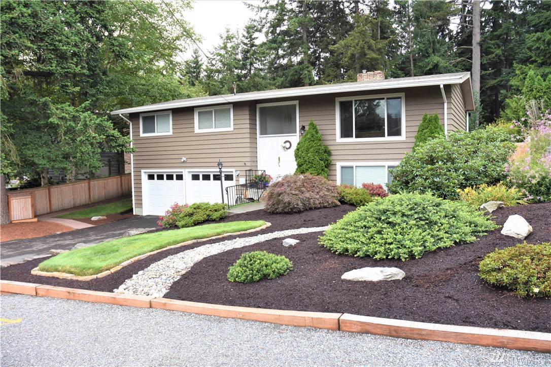 18510 73rd Ave - Photo 1