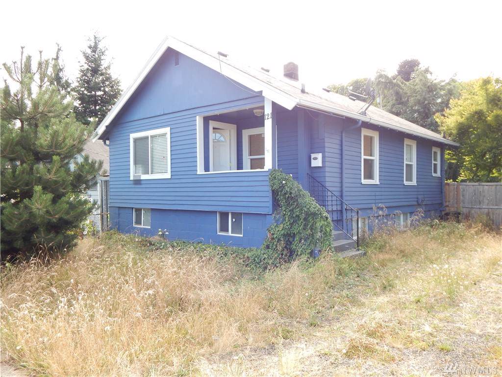 121 Wycoff Ave - Photo 1