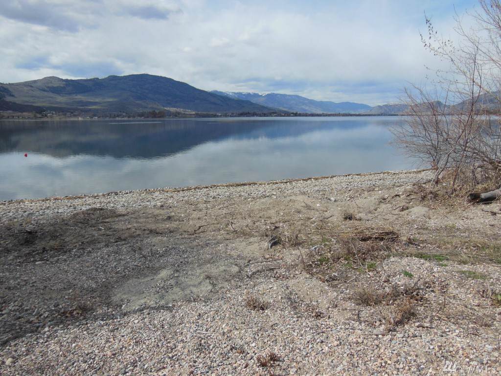 480 Eastlake Rd - Photo 1