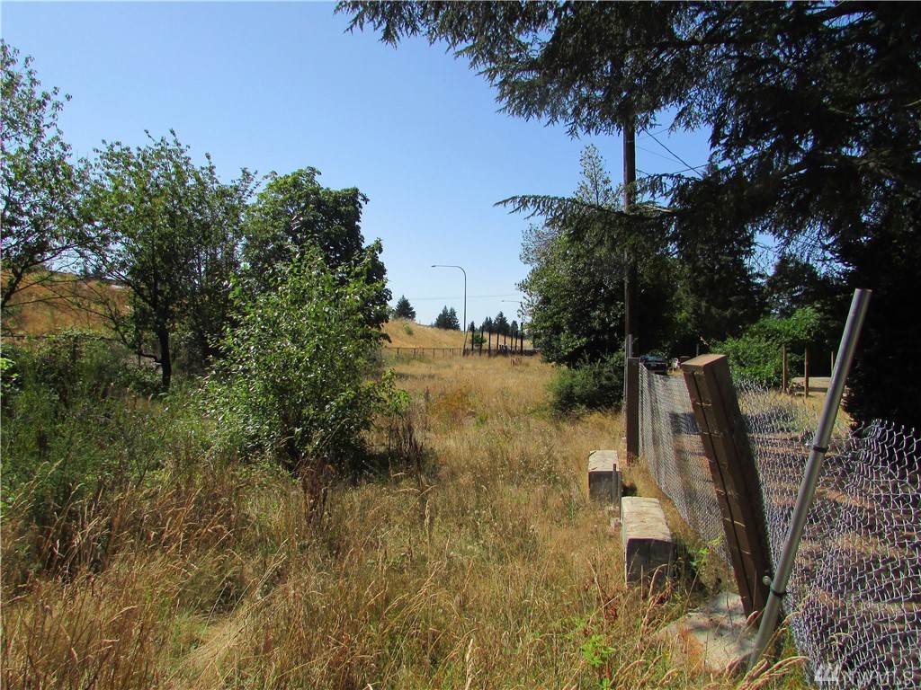 10814 Broadway Ave - Photo 1