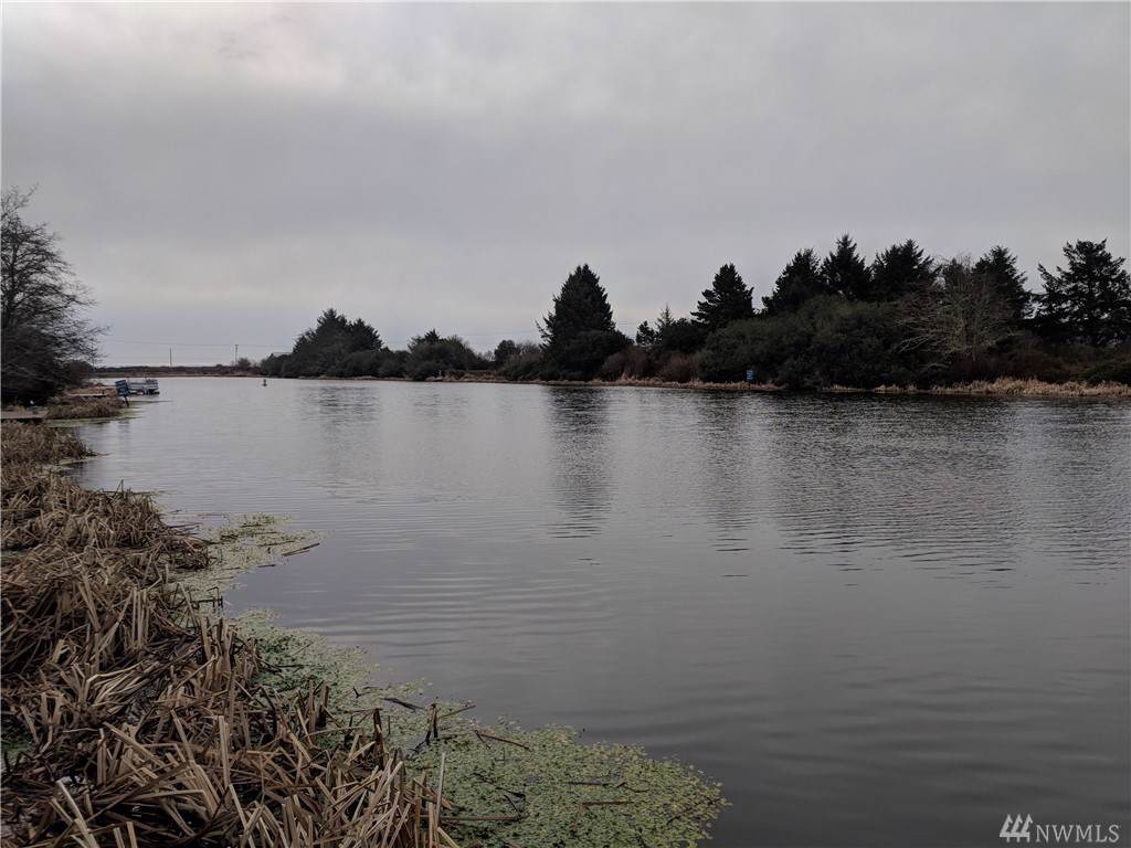 985 Mt Olympus Ave - Photo 1