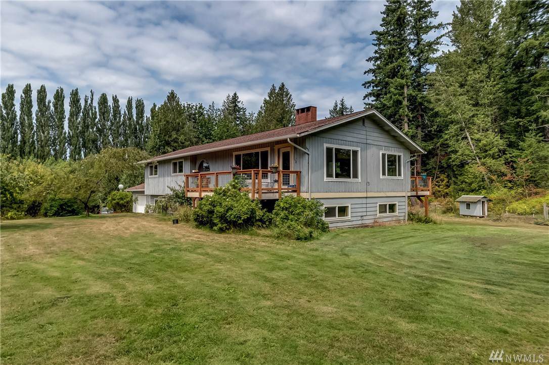 3420 Mack Rd - Photo 1