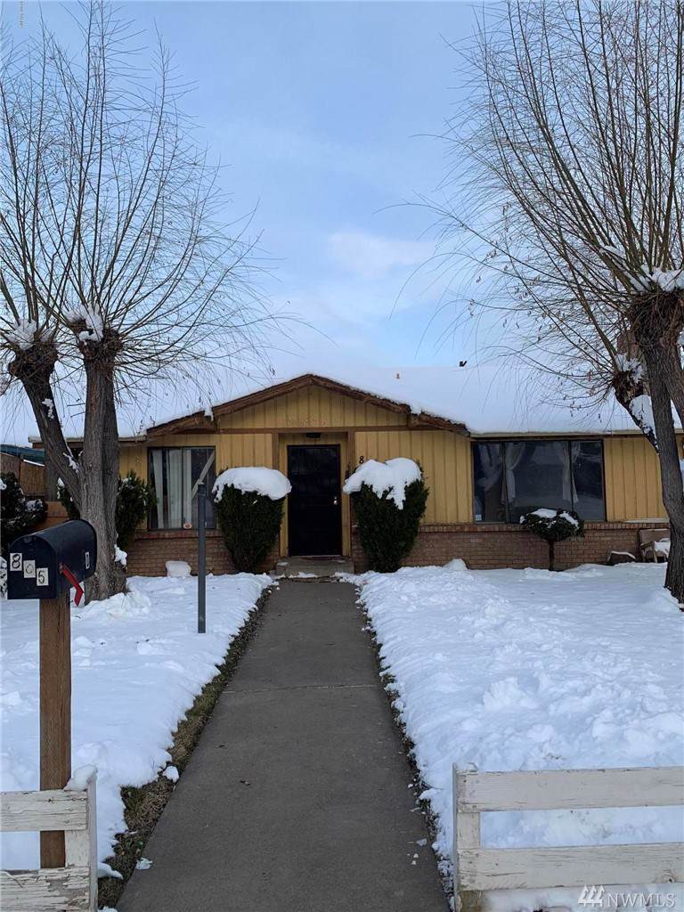 805 2nd St - Photo 1