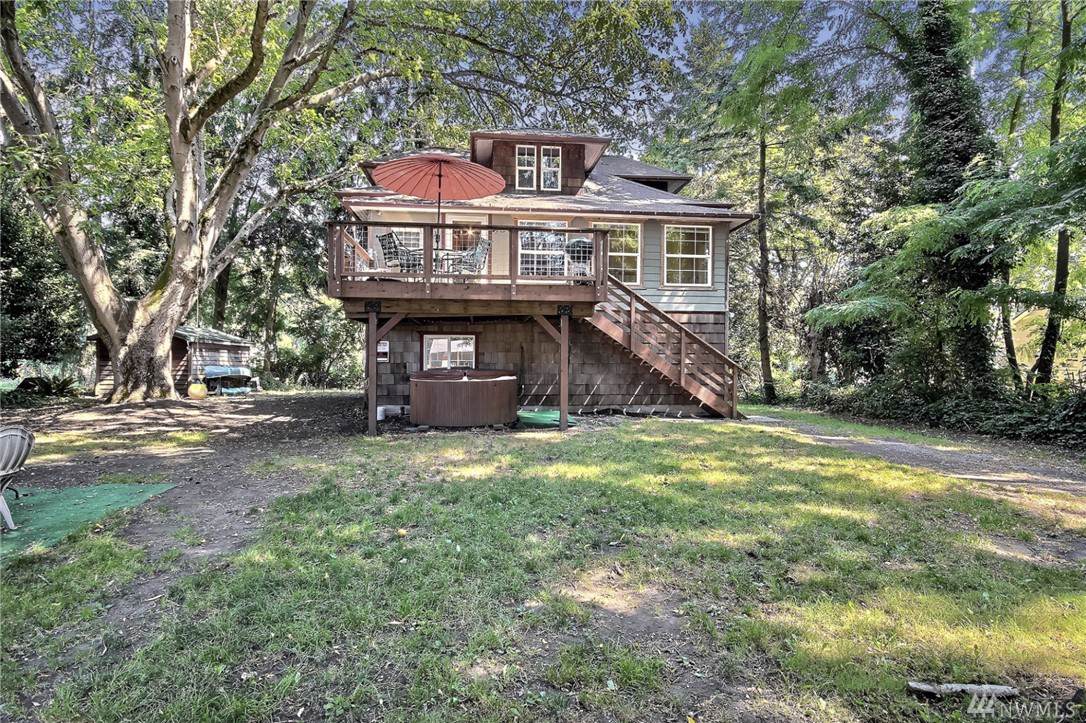 11624 40th Ave - Photo 1