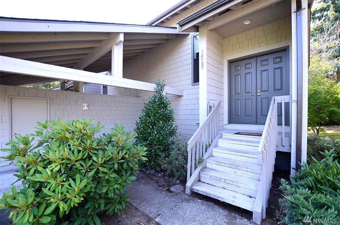 14727 35th St - Photo 1