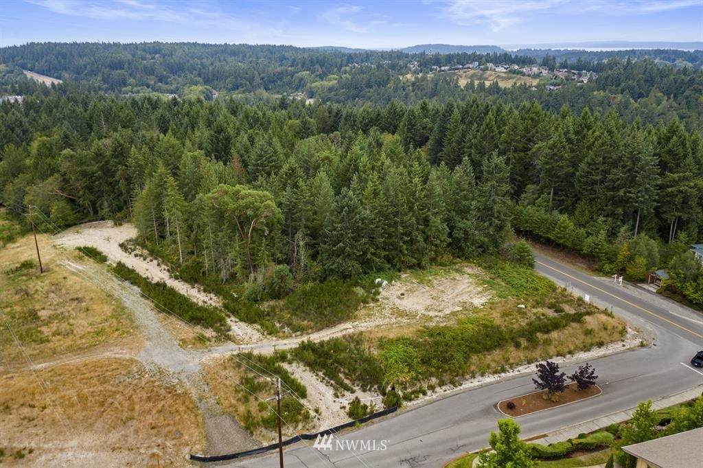 5726 Baker Way - Photo 1