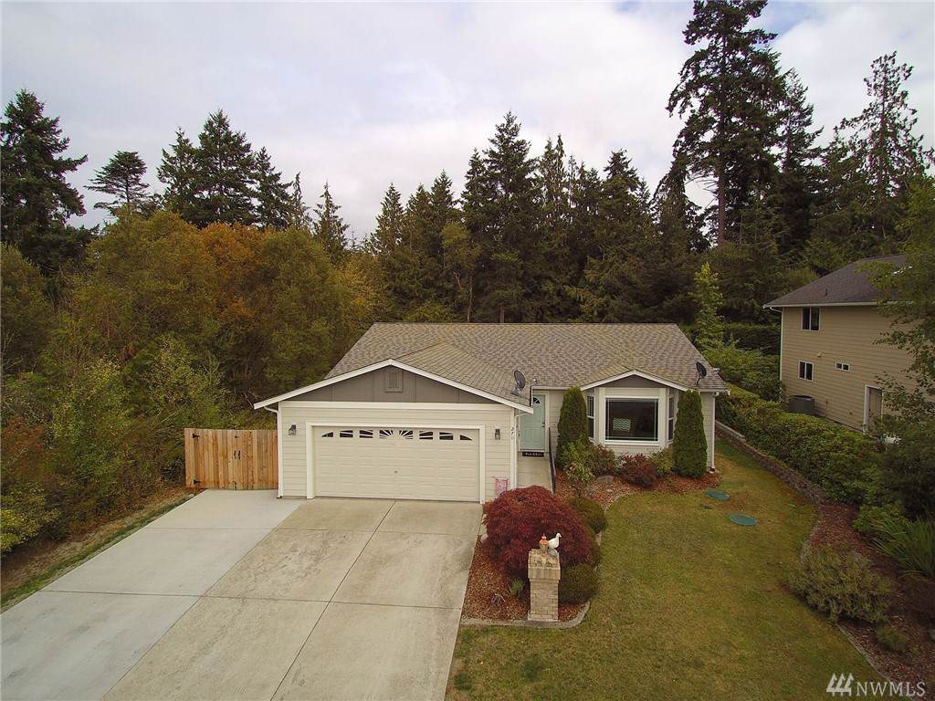 270 America Blvd - Photo 1