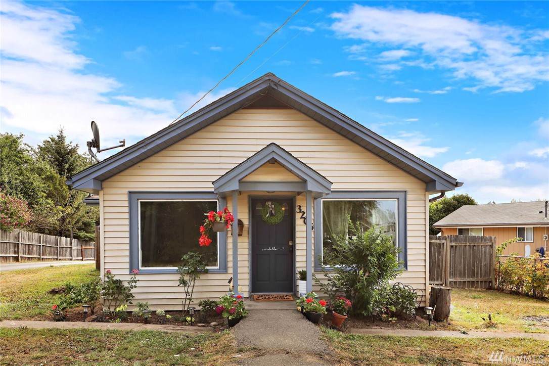 3206 Bennett Dr - Photo 1