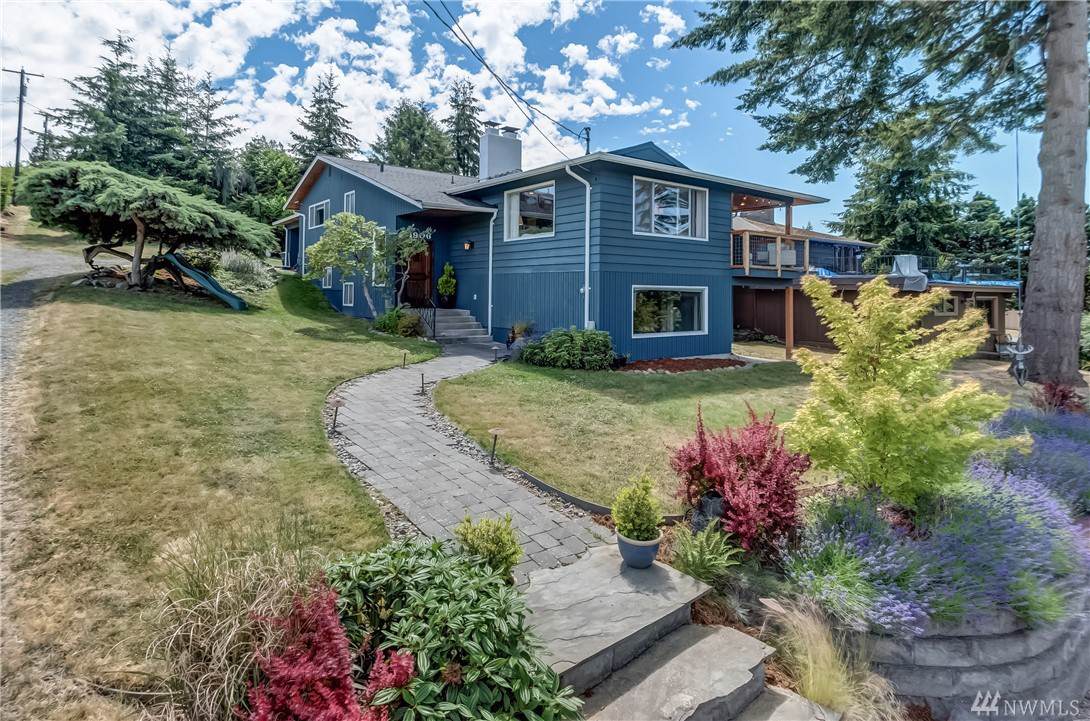 1906 Whatcom - Photo 1