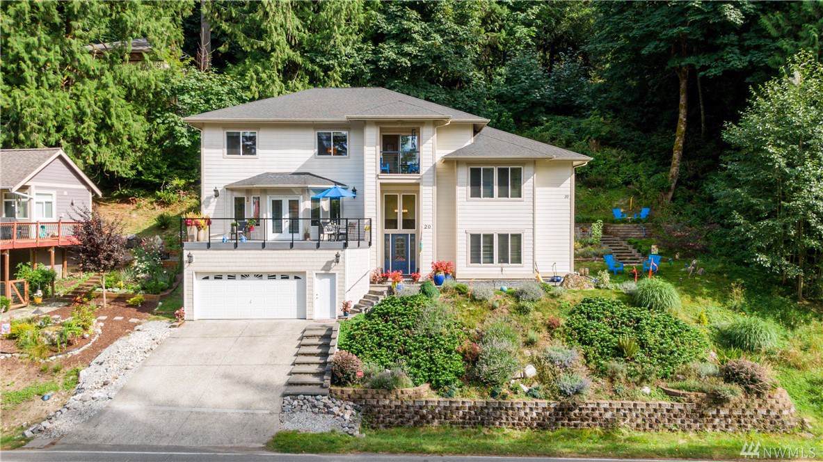 20 Lake Louise Dr - Photo 1