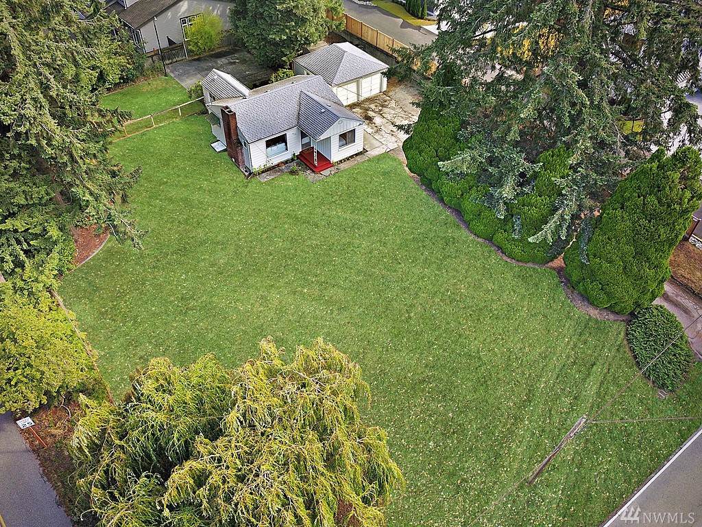 8729 236th St - Photo 1