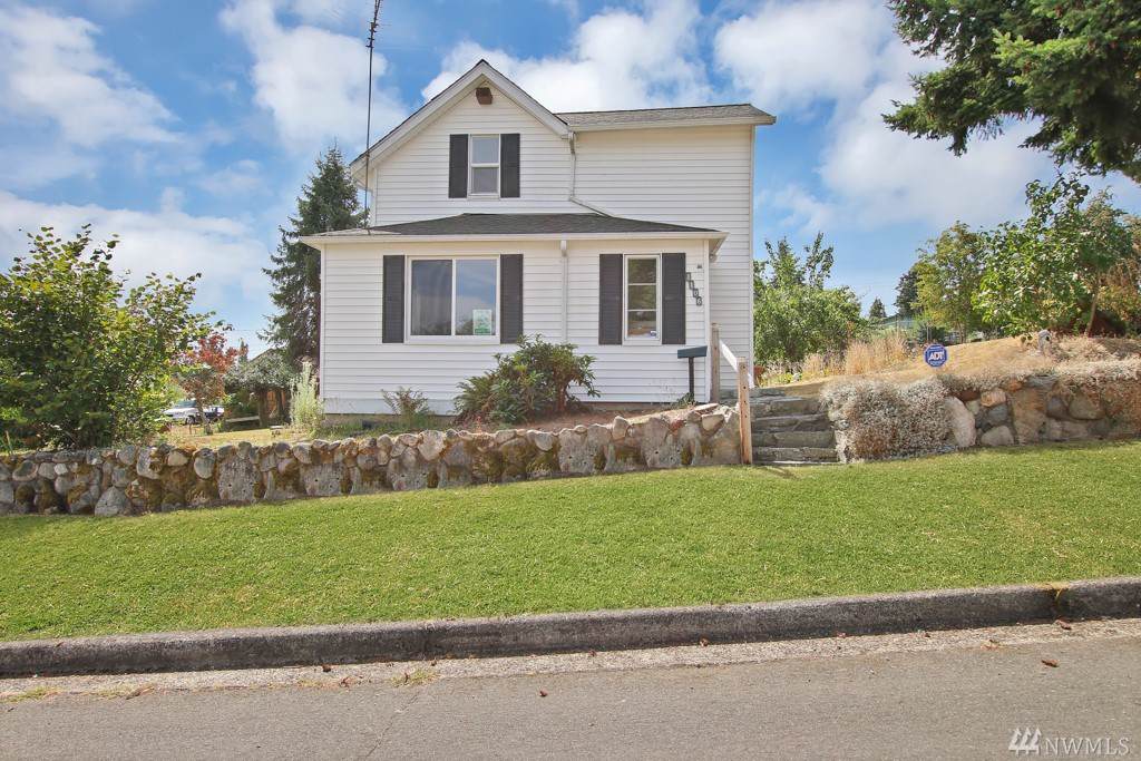 1106 50th St - Photo 1