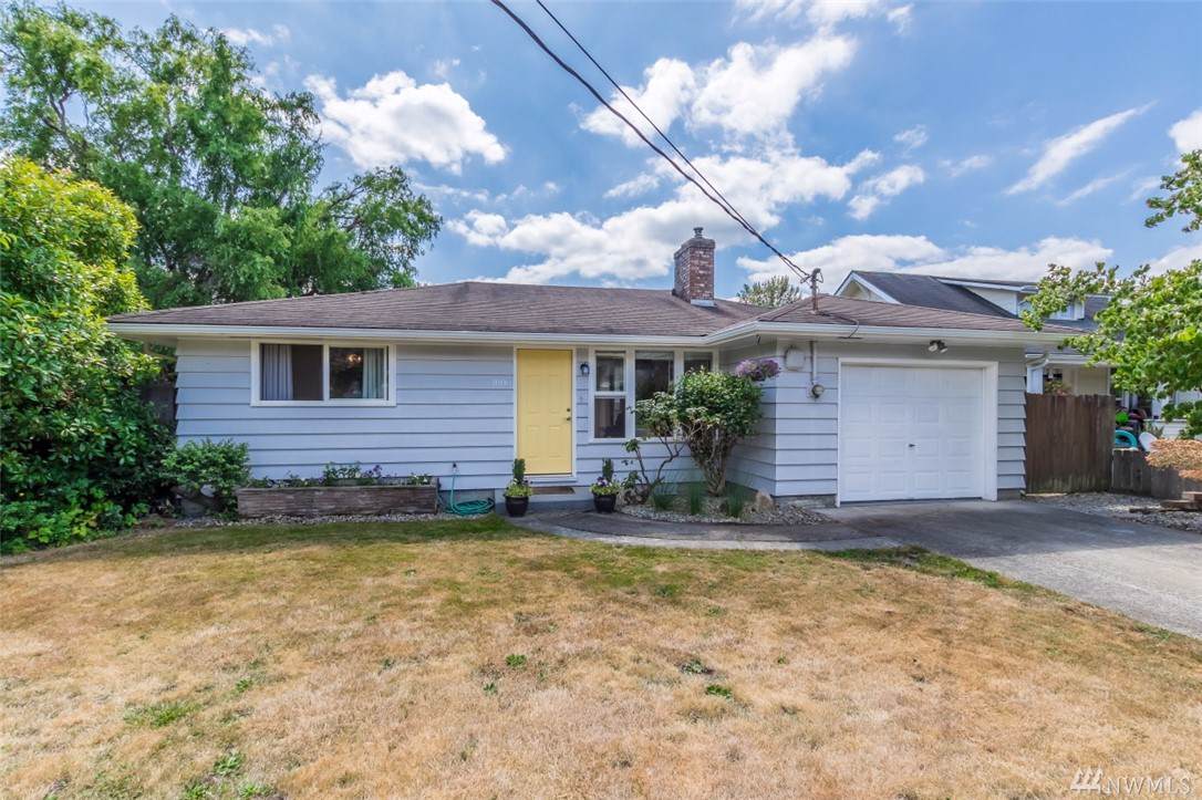 1006 10th Ave - Photo 1
