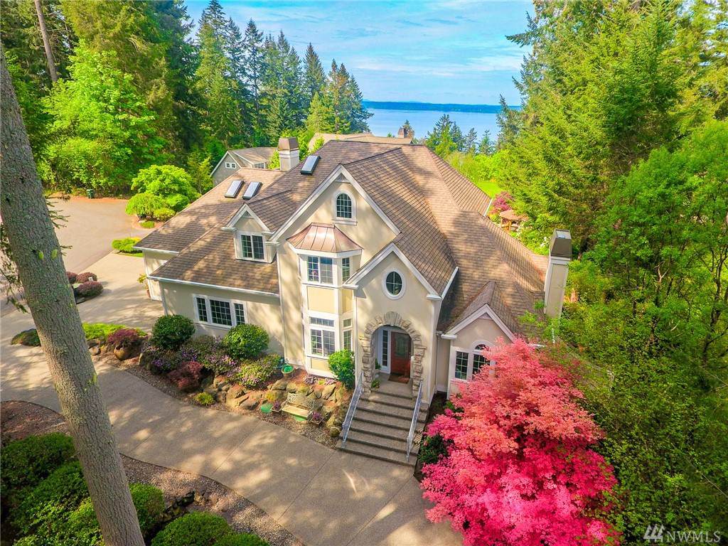 555 Hyak Dr - Photo 1