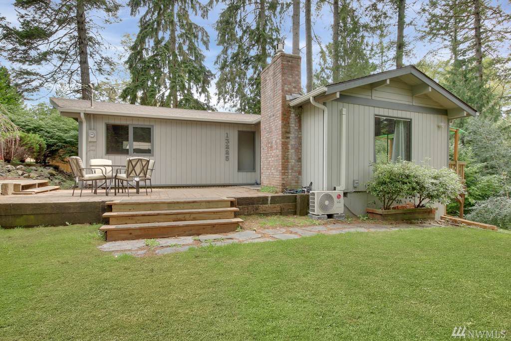 13225 139th Ave - Photo 1
