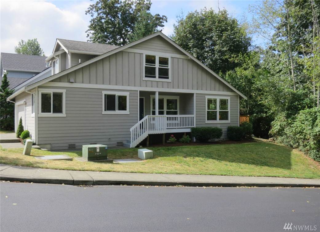 1914 82nd Ave - Photo 1
