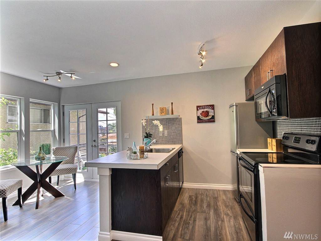 6547 42nd Ave - Photo 1