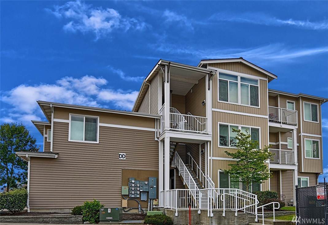 14915 38th Dr - Photo 1