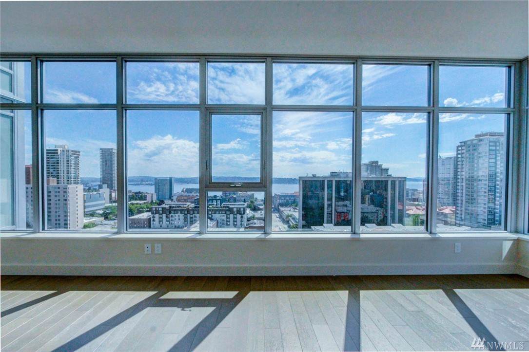 583 Battery St - Photo 1