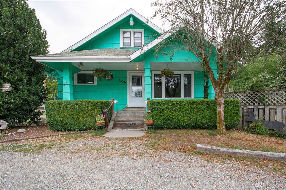 106 Edward St - Photo 1