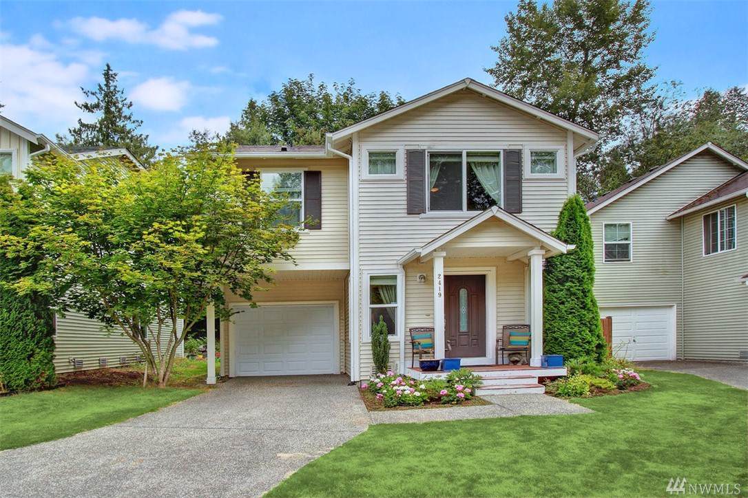 2419 106th Dr - Photo 1