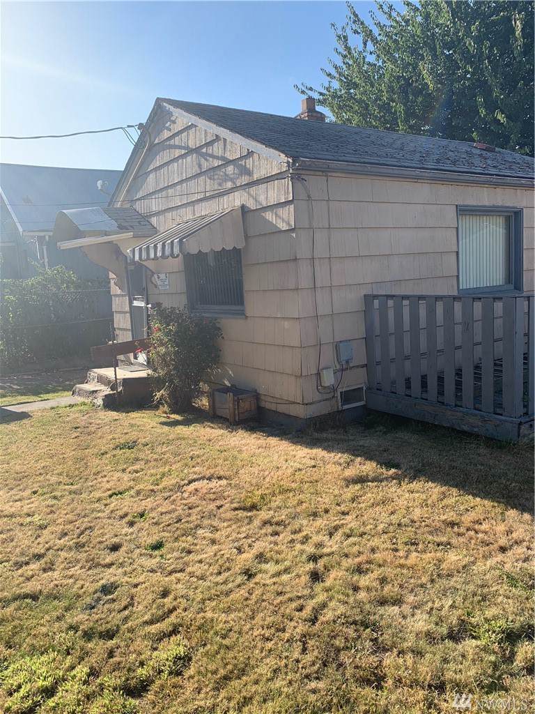 720 Southern St - Photo 1
