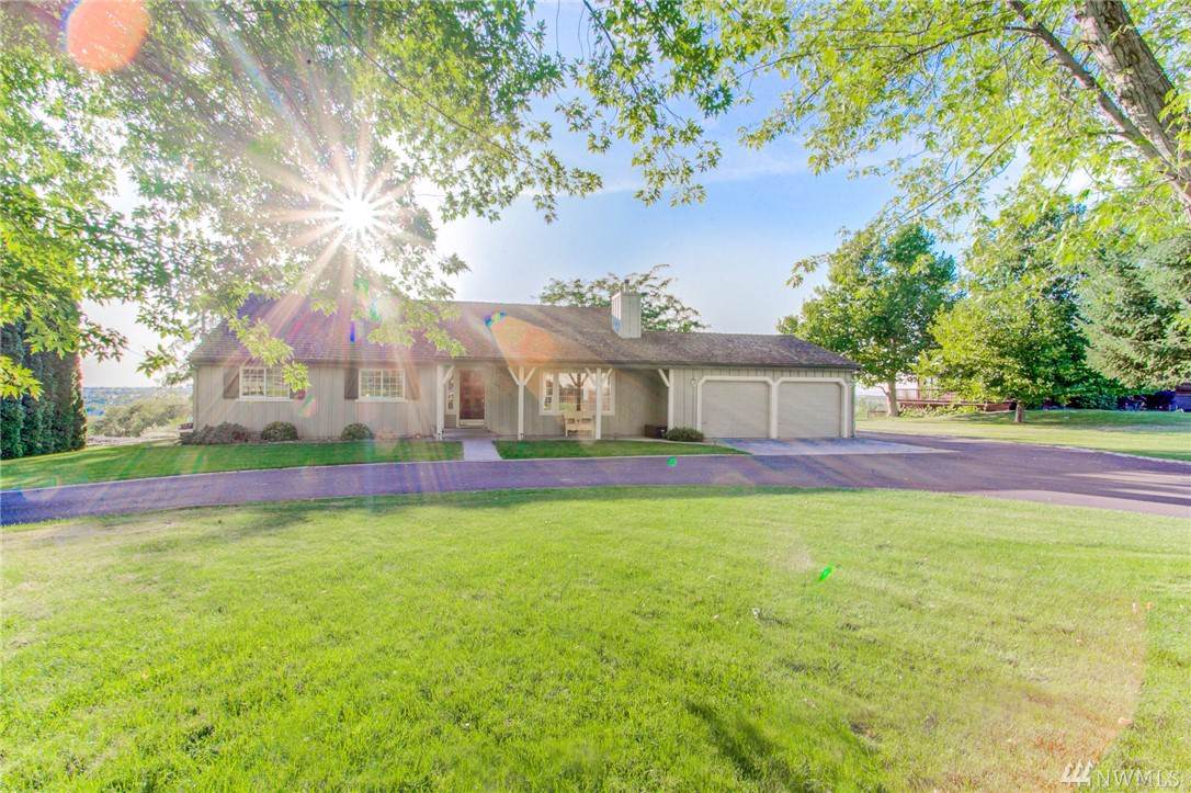4844 Bluff Dr - Photo 1