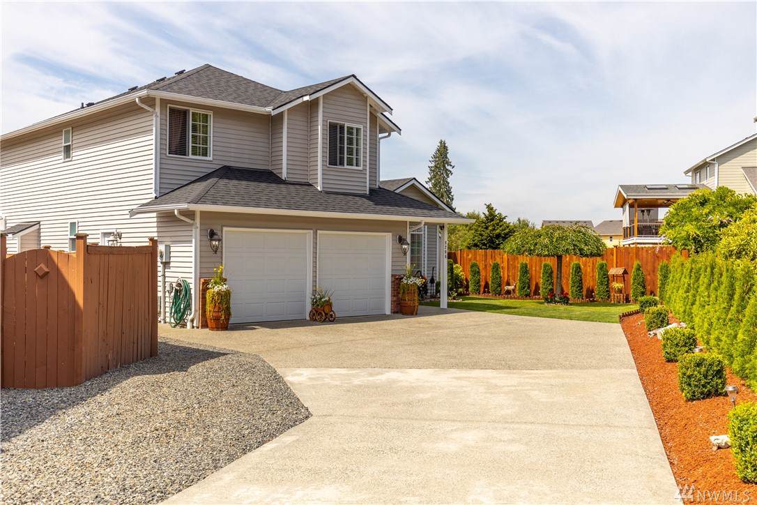 8204-PL 30th - Photo 1