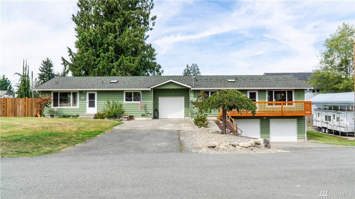 221 Rhodora Heights Rd - Photo 1