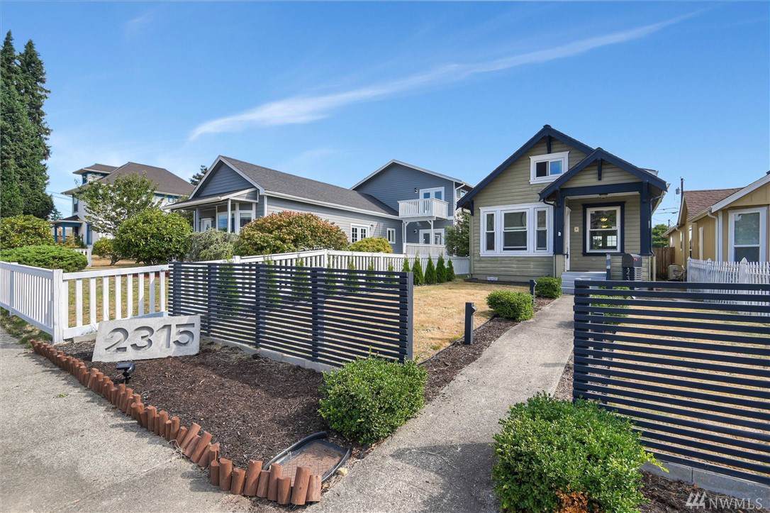 2315 Harrison Ave - Photo 1