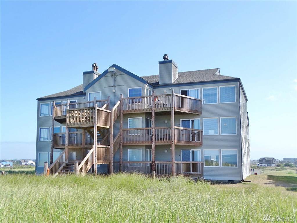 1399 Ocean Shores Blvd - Photo 1