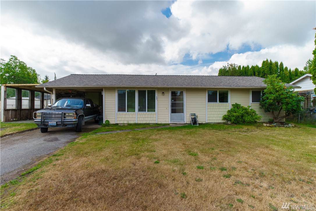 721 Summit St. - Photo 1