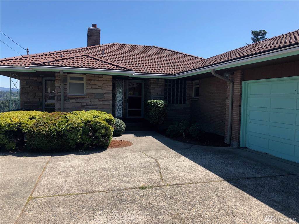 10818 Des Moines Memorial Dr - Photo 1