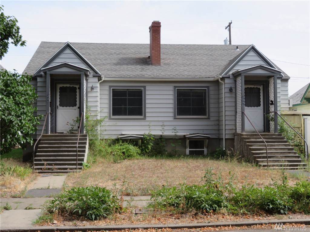 206 4th Ave - Photo 1