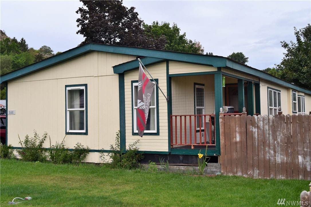 532 3rd Ave - Photo 1