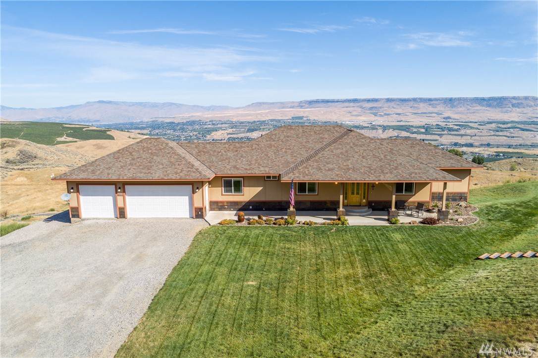 4690 Crown Lane - Photo 1