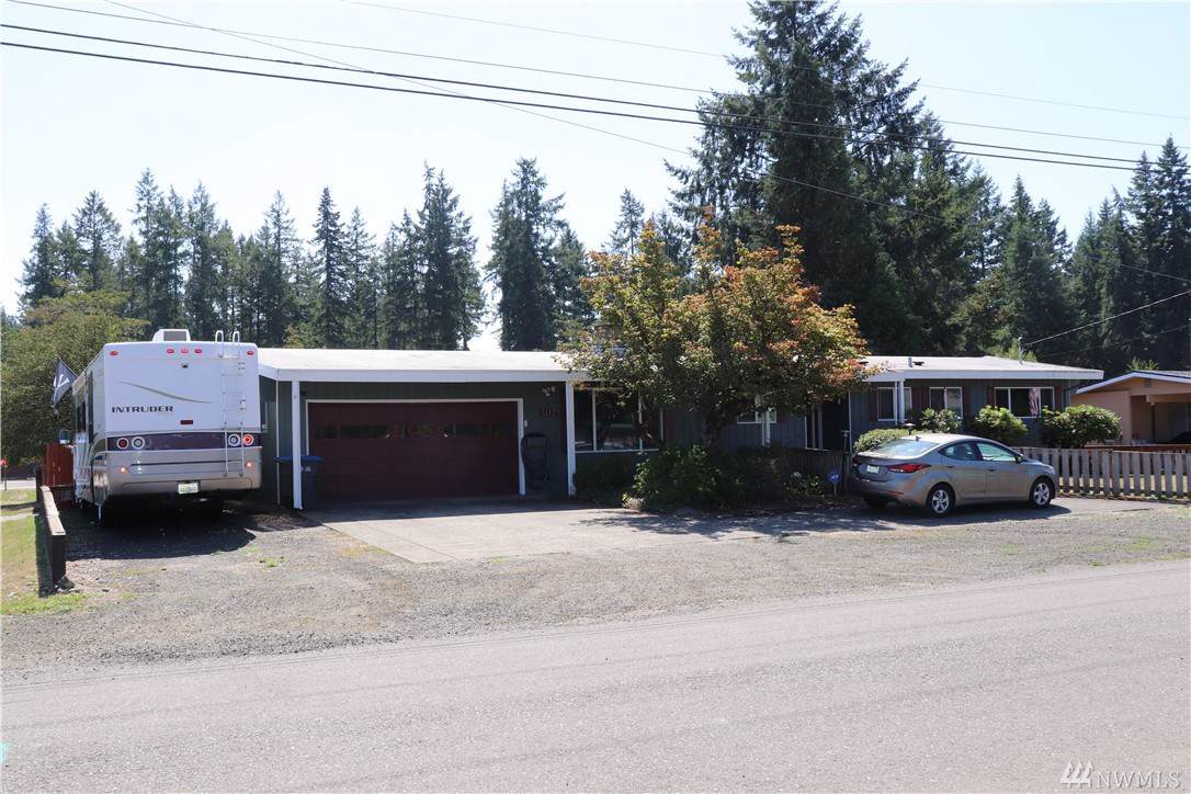 307 H St - Photo 1