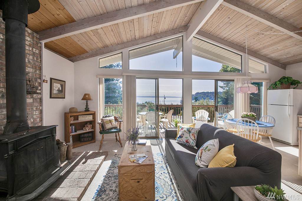 8172 Whidbey Dr - Photo 1