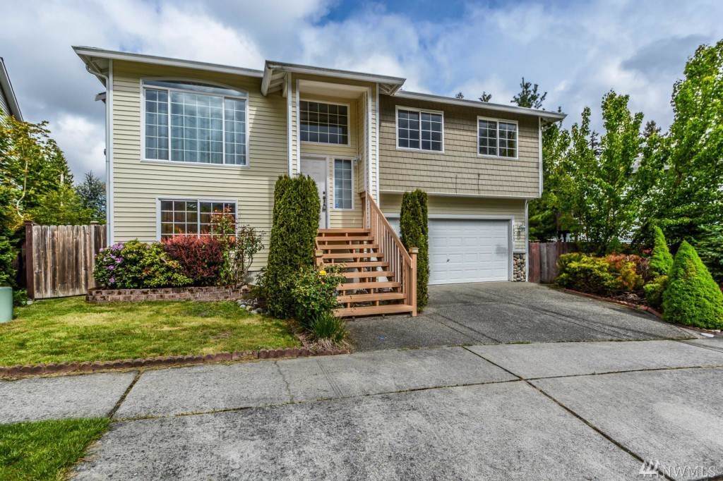 18920 21st Ave - Photo 1