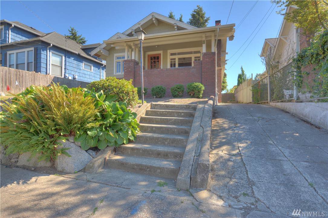 121 56th St - Photo 1