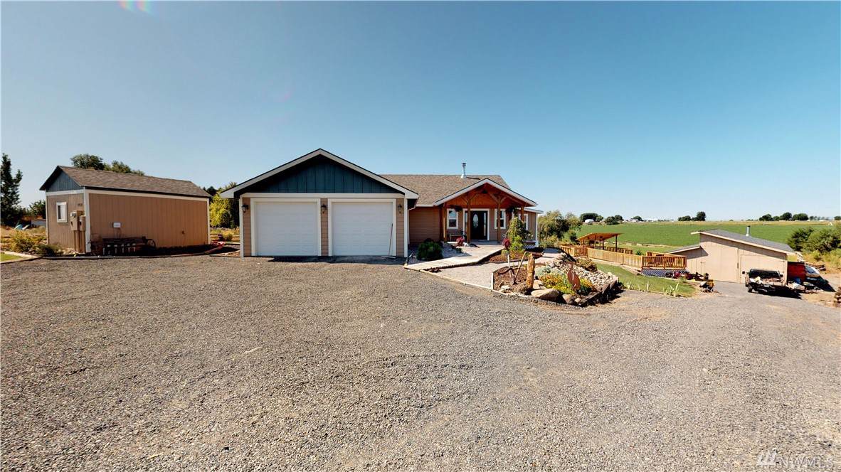 4254 Road E.6 - Photo 1