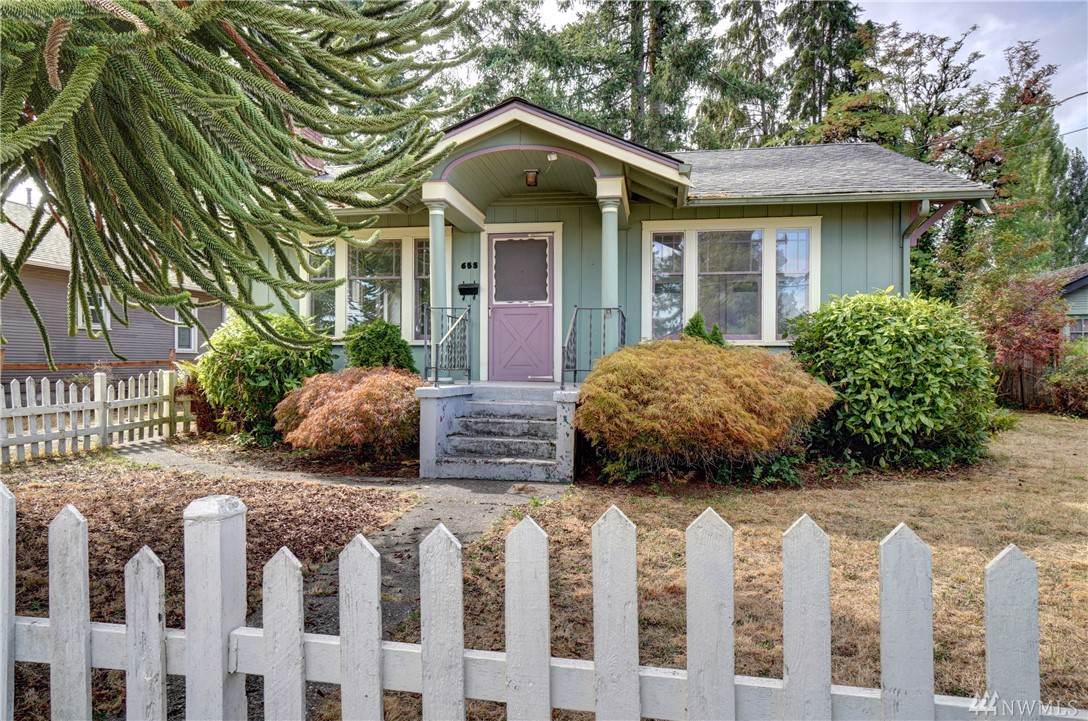 655 Cascade Ave - Photo 1