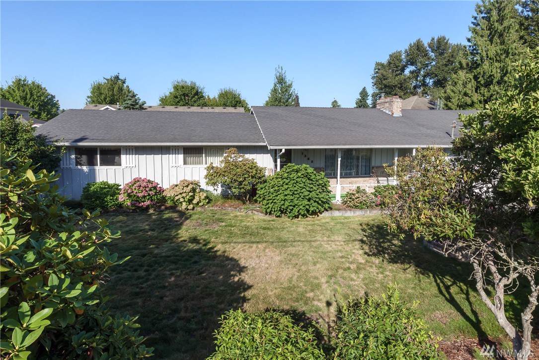 1348 23rd St - Photo 1