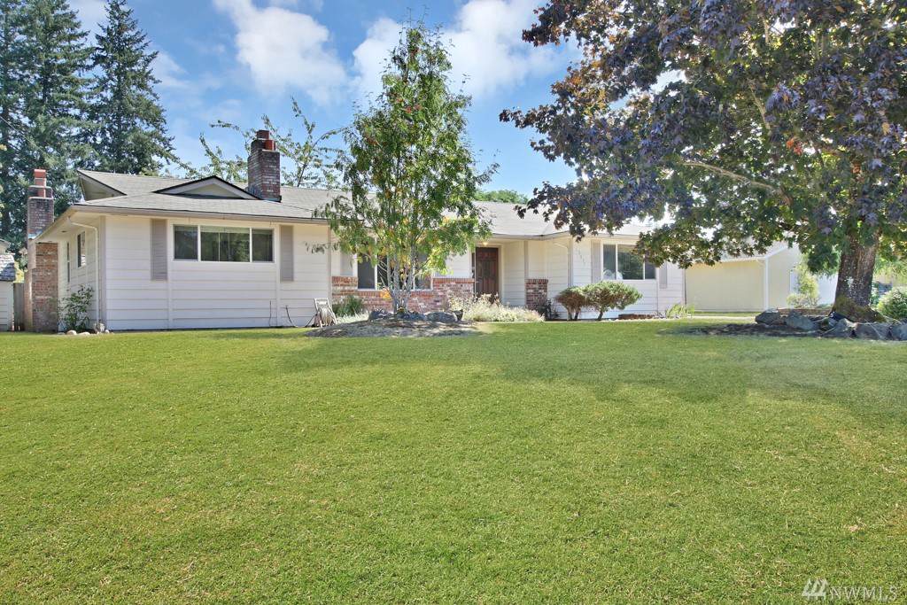 13817 12th Ave - Photo 1