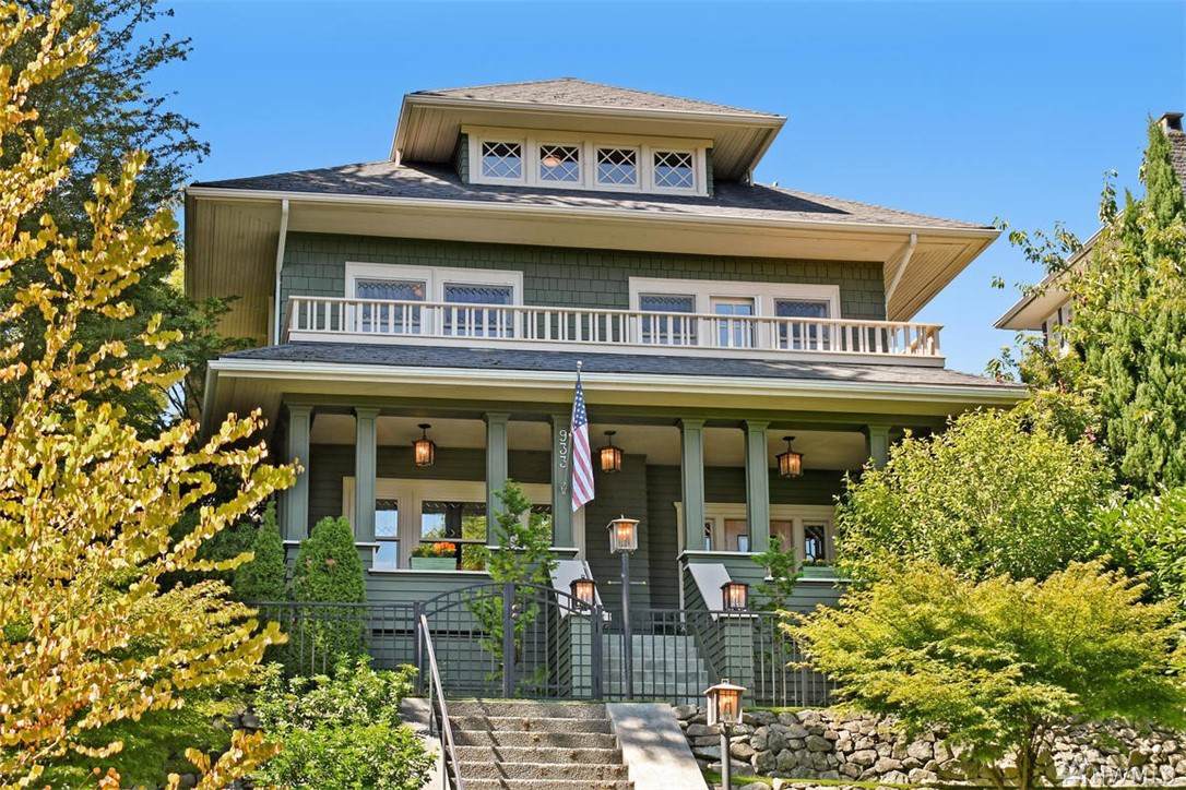 933 18th Ave - Photo 1