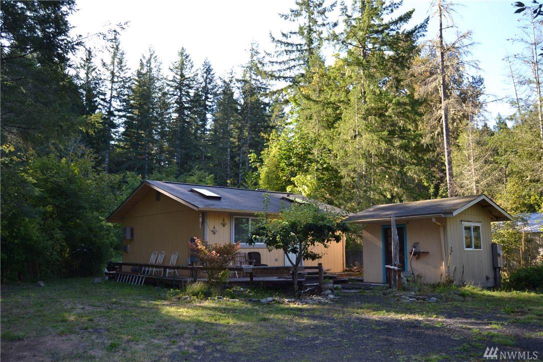 21 Goldeneye St - Photo 1