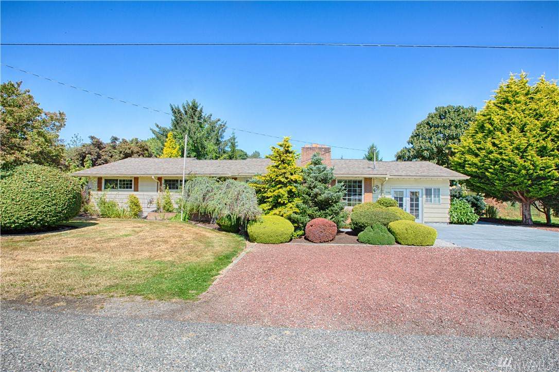 21301 Plaza Dr - Photo 1