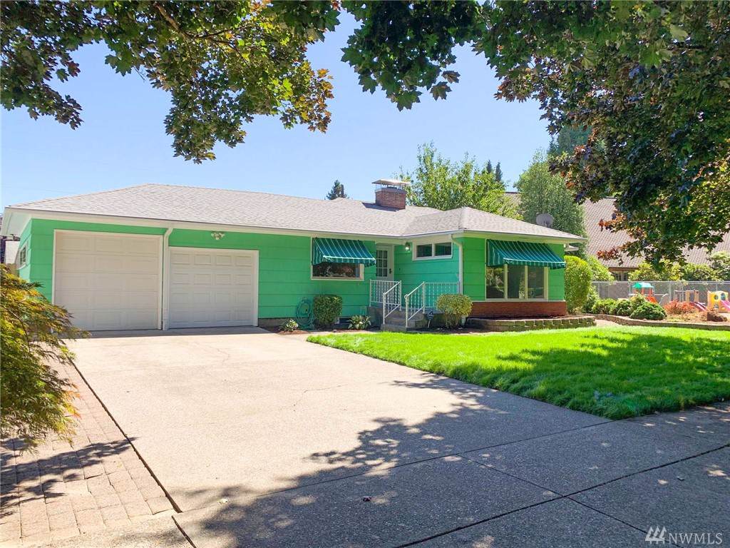 822 21st Ave - Photo 1