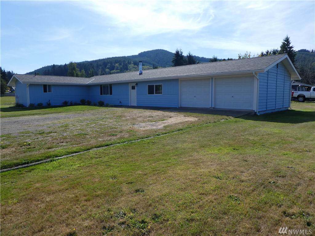 1610 Crescent St - Photo 1