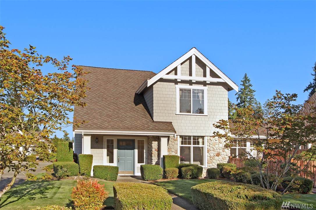 16325 17 Ave - Photo 1